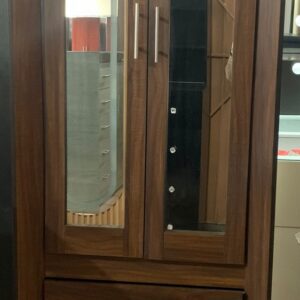 CÓMODA CATALINA PAROTA